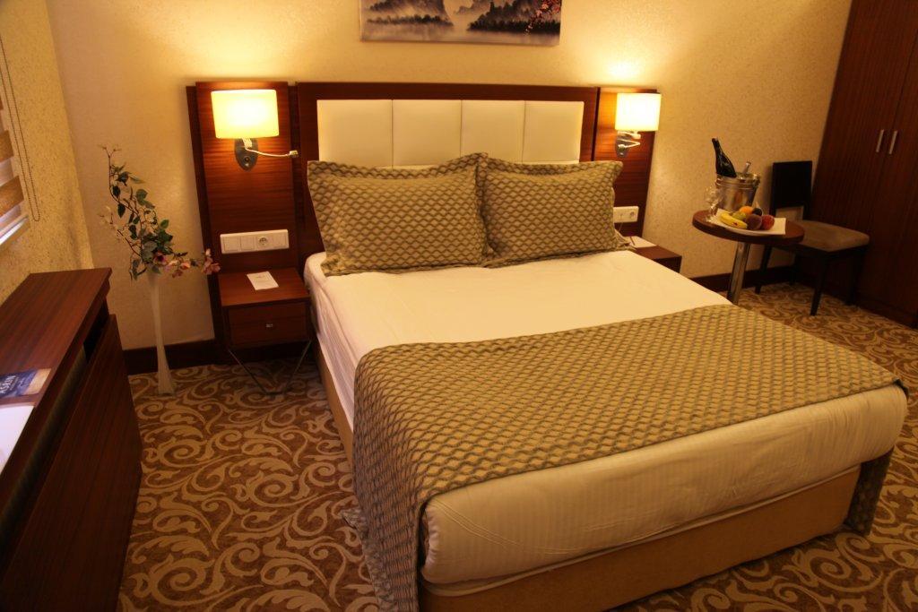 Asrin Business Hotel Kizilay Анкара Екстериор снимка