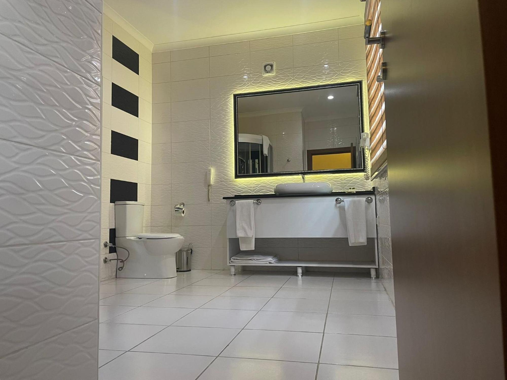 Asrin Business Hotel Kizilay Анкара Екстериор снимка